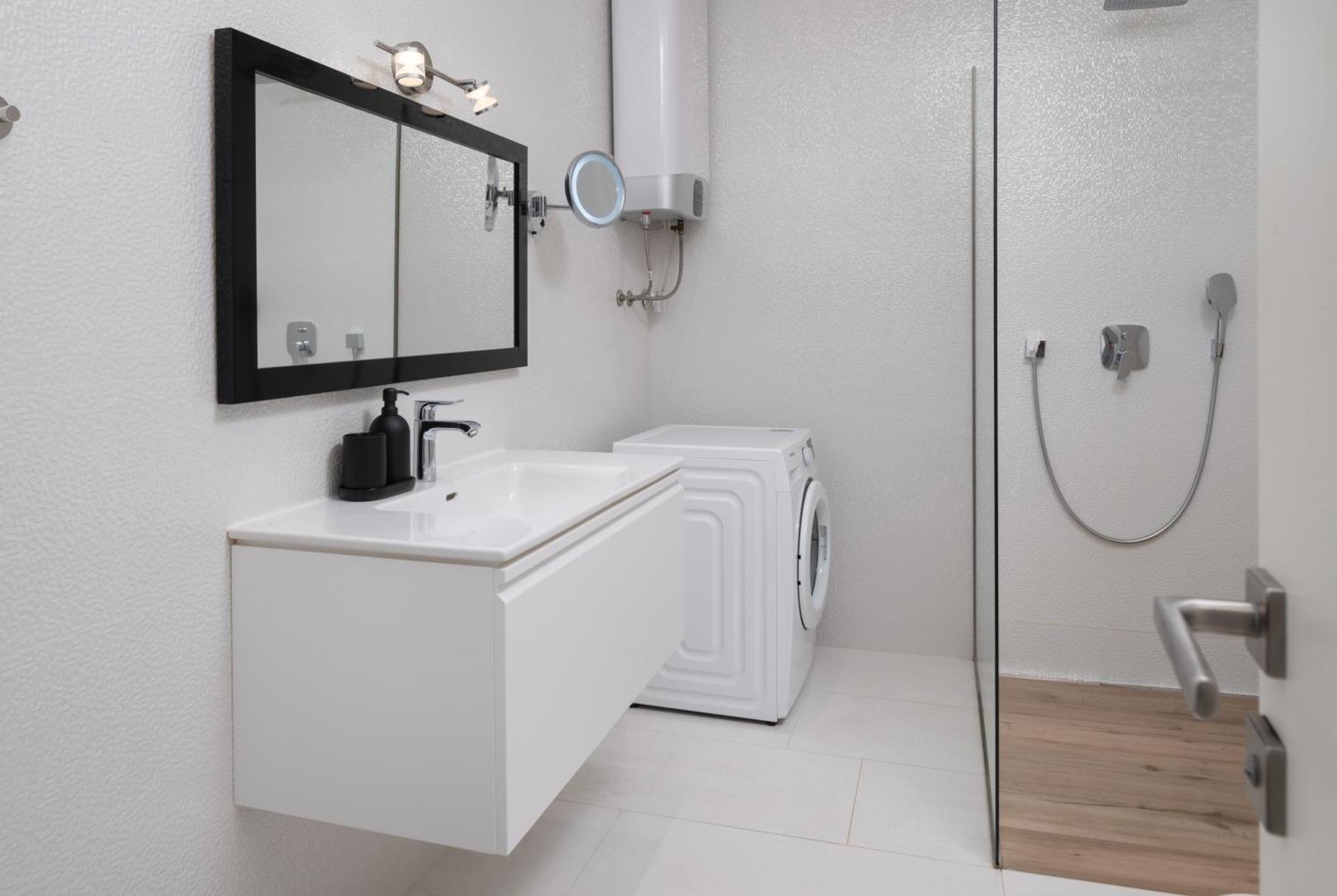 Suncana Apartment *