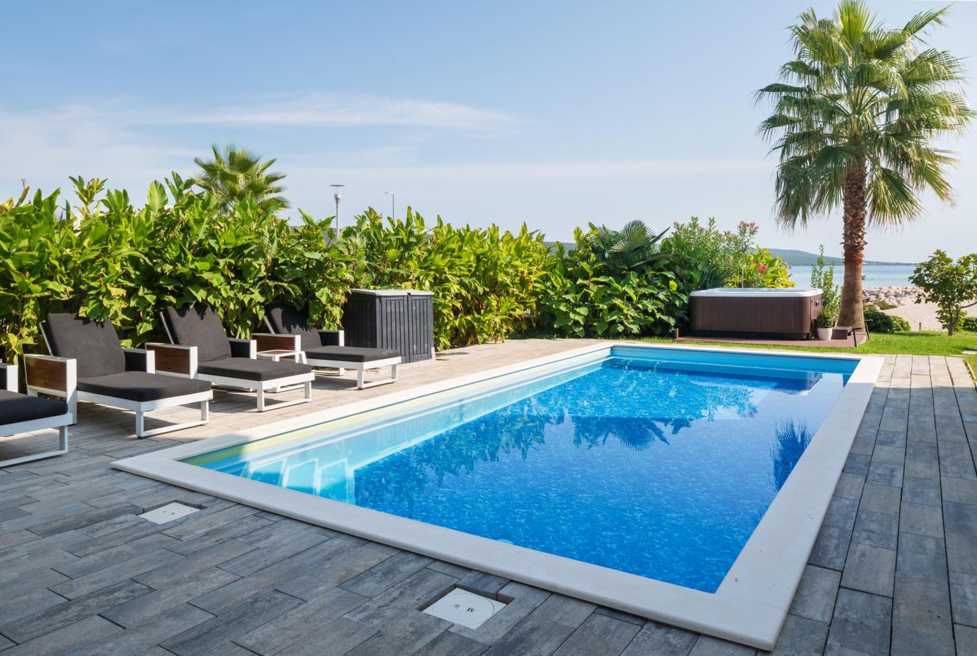 Suncana Apartment *